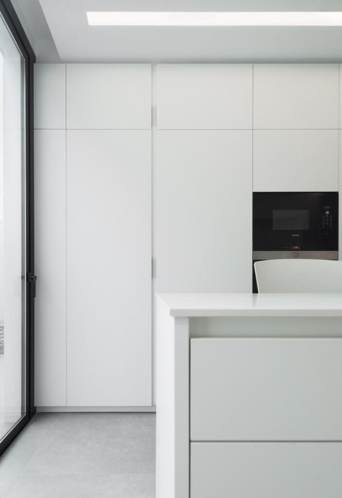 Arctic White Neolith